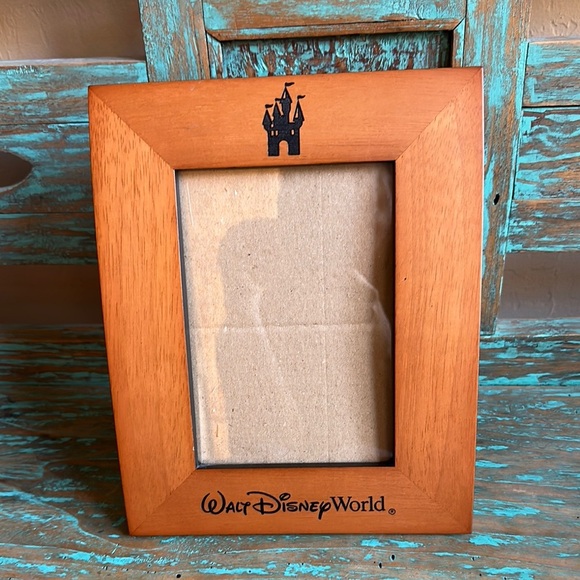 Walt Disney World Etched Carved Wood Picture Photo Frame - Picture 1 of 8